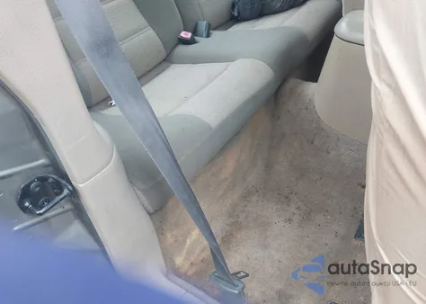 2001 Ford Mustang z USA, uszkodzony, nr VIN 1FAFP40491F223335